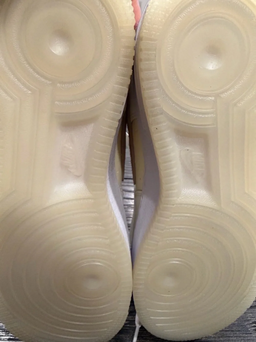 Nike Air Force 1 Low '07 LV8 Coconut Milk Khaki Mens Sports Sneaker 6Y